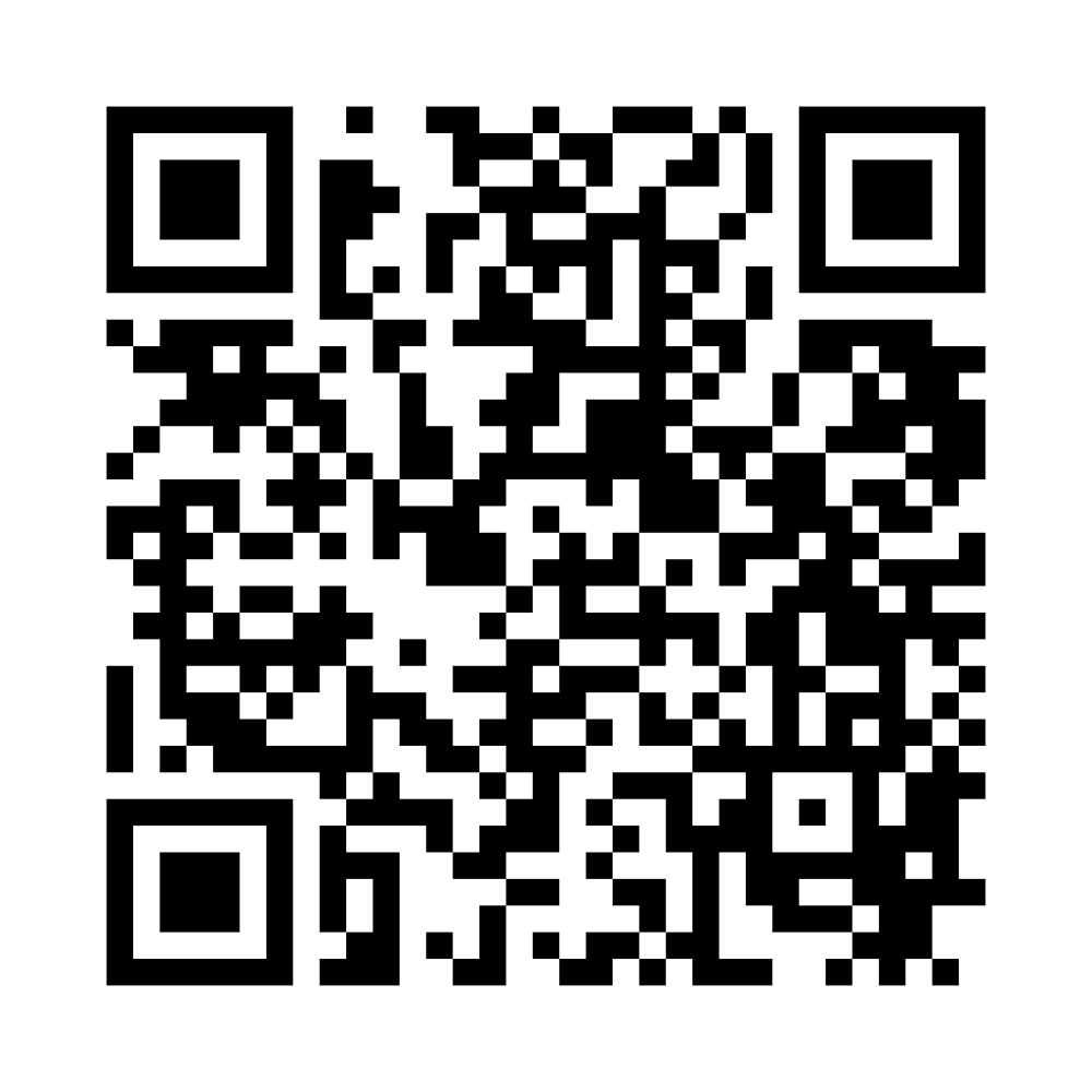 Контрольный QR из Nayuki: матрица окружена белым полем.